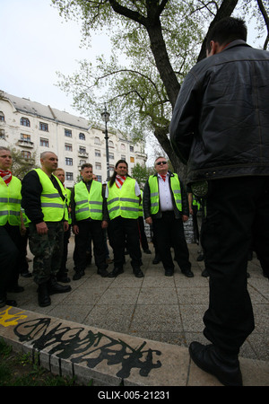 Tüntetés és ellentüntetés az Újlipótvárosban-stock-foto
