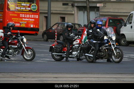 Tüntetés és ellentüntetés az Újlipótvárosban-stock-foto