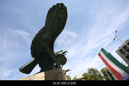 Turulszobor a XII. kerületben-stock-foto