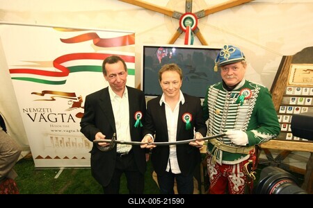 A Nemzeti Vágta 2009 sajtótájékoztatója-stock-foto