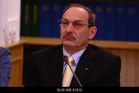 Vállalkozásfinanszírozási szerződések aláírása-stock-foto