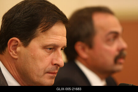 Gazdasági Egyeztető Fórum-stock-foto