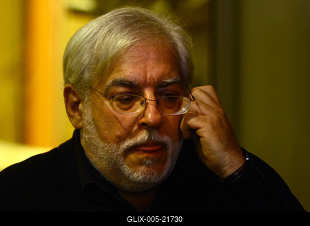 Megjelent Verebes István első regénye-stock-foto