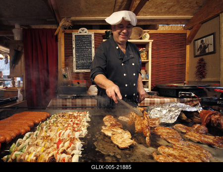Karácsonyi vásár a Vörösmarty téren-stock-foto