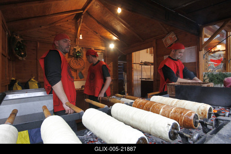 Karácsonyi vásár a Vörösmarty téren-stock-foto