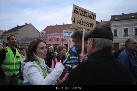 Zarándoklat Esztergomért-stock-foto