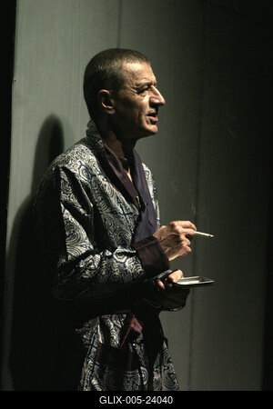 Budapest, 2009.05.12.
Lars von Trier - Christian Lollike: Dogville című darabjának bemutatója a Bárka Színházban Anger Zsolt rendezésésben.

A képen: Mucsi Zoltán-stock-foto