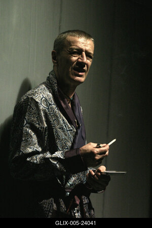 Budapest, 2009.05.12.
Lars von Trier - Christian Lollike: Dogville című darabjának bemutatója a Bárka Színházban Anger Zsolt rendezésésben.

A képen: Mucsi Zoltán-stock-foto