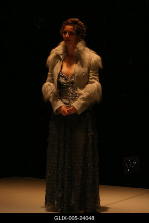 Budapest, 2009.05.12.
Lars von Trier - Christian Lollike: Dogville című darabjának bemutatója a Bárka Színházban Anger Zsolt rendezésésben.

A képen: Szorcsik Kriszta-stock-foto