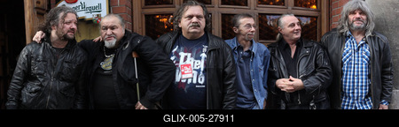 Hobo Blues Band: Halj
meg és nagy leszel!-stock-foto
