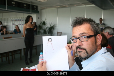 Kisasszony lány rács 2010-stock-foto