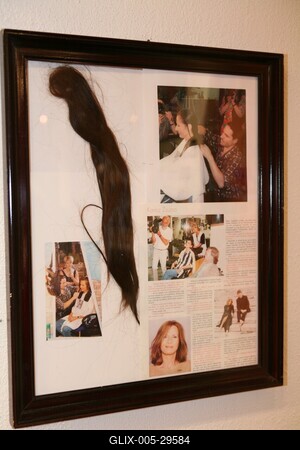 Koncz Zsuzsa-életműkiállítás a Komédiumban-stock-foto