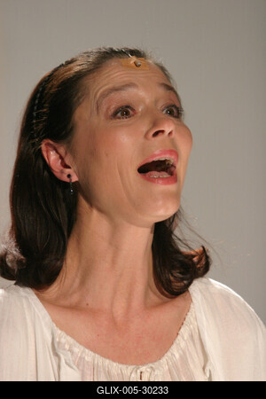 Dacia Maraini: A Királynő teste-stock-foto