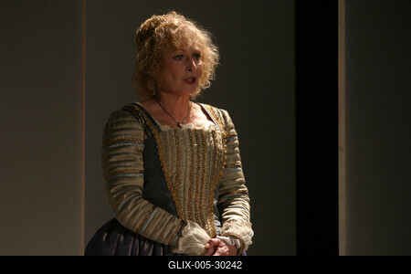 Dacia Maraini: A Királynő teste-stock-foto