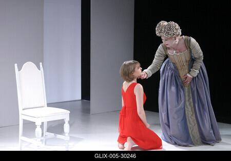 Dacia Maraini: A Királynő teste-stock-foto