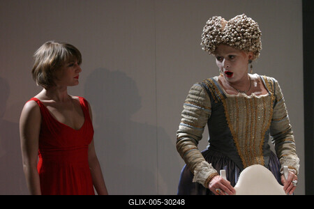 Dacia Maraini: A Királynő teste-stock-foto