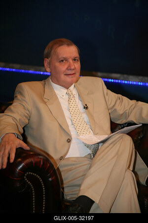 Táncdalénekesek a Napkeltében-stock-foto