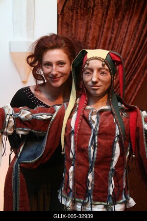 Hírességek a Reneszánsz Panoptikumban-stock-foto