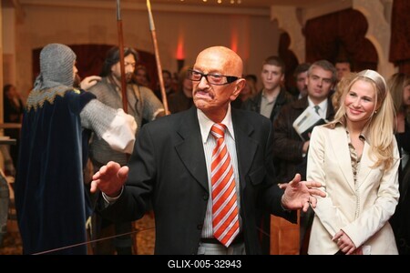 Hírességek a Reneszánsz Panoptikumban-stock-foto