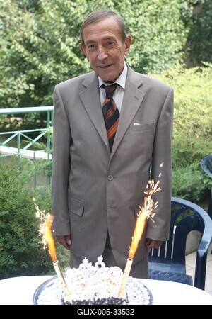 Antal Imre 72 éves-stock-foto