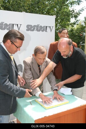 Antal Imre 72 éves-stock-foto