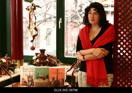 Joanne Harris Szentendrén mutatta be új könyveit-stock-foto