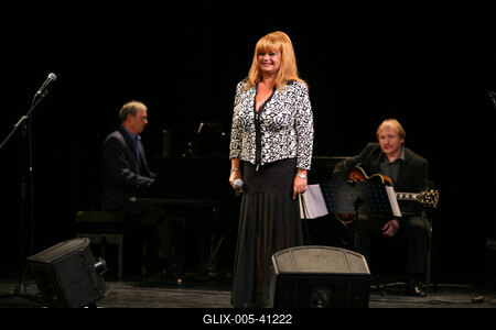 Retro Dívák koncert az Urániában-stock-foto