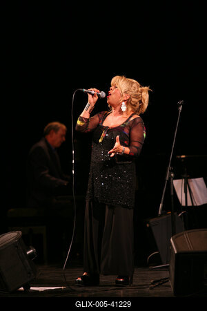 Retro Dívák koncert az Urániában-stock-foto