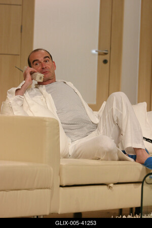 Bernard Slade: Romantikus komédia-stock-foto