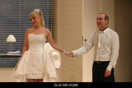 Bernard Slade: Romantikus komédia-stock-foto