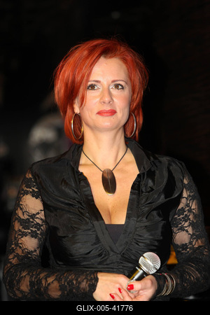 20 éves a Smile-stock-foto