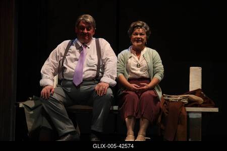 Fényes Szabolcs – Bacsó Péter - G. Dénes György: Szerdán tavasz lesz!-stock-foto