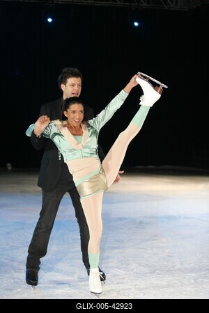 Bemutatkoztak a 'Sztárok a jégen' című műsornak a szereplői-stock-foto