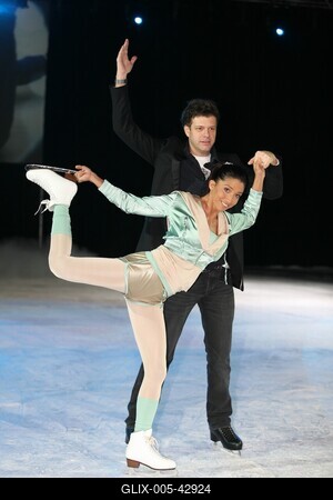 Bemutatkoztak a 'Sztárok a jégen' című műsornak a szereplői-stock-foto