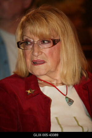 Táncdalénekesek, zenészek a Remízben-stock-foto