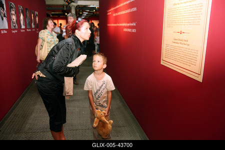 A Titanic-kiállítás "fedélzetén"-stock-foto