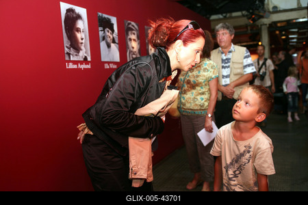 A Titanic-kiállítás "fedélzetén"-stock-foto