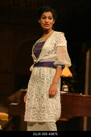 Heltai Jenő: A Tündérlaki lányok-stock-foto