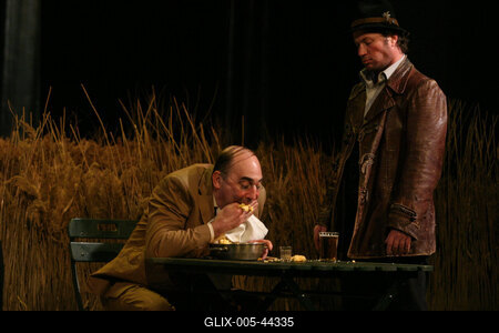 Móricz Zsigmond: Úri muri-stock-foto