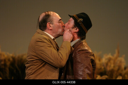 Móricz Zsigmond: Úri muri-stock-foto