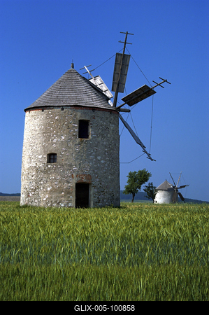 Tési Szélmalmok-stock-foto