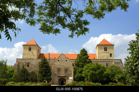 Várpalota, Thury-vár-stock-foto