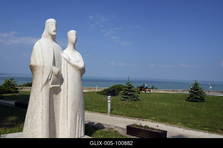 Tihany, I. András és felesége szobra-stock-foto