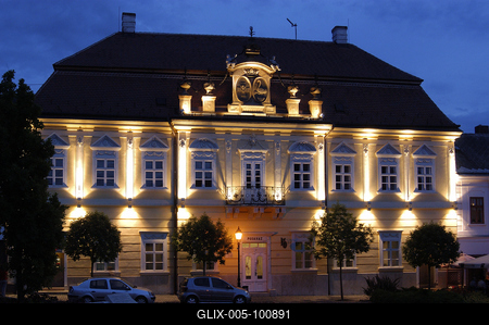 A Posa Ház a veszprémi Óváros téren-stock-foto