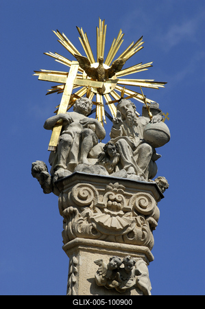 Veszprém, Szentháromság-szobor-stock-foto