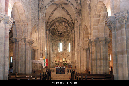 A Jáki templom belső tere-stock-foto