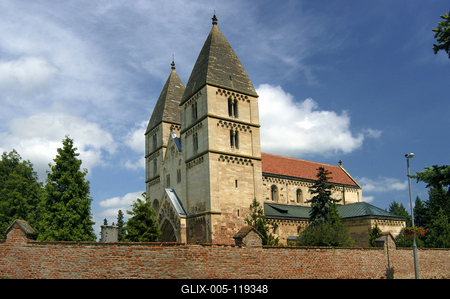 Jáki templom-stock-foto