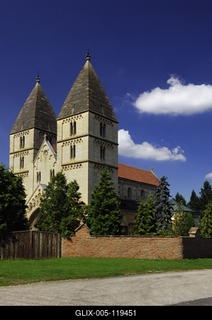 Jáki templom-stock-foto