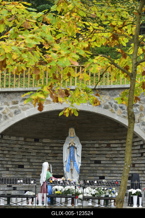 Mátraverebély-Szentkút-stock-foto