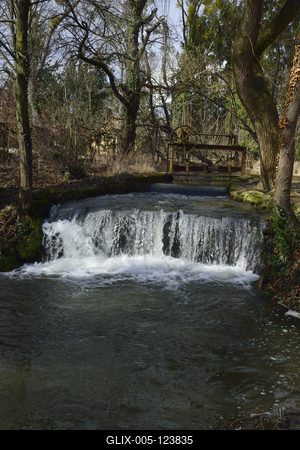 Kámoni Arborétum és Ökoturisztikai Központ-stock-foto
